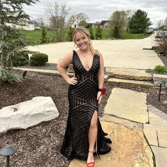 Jovani Prom Dress - Picture 1 of 4